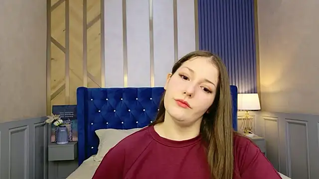 Anora Mills online show from April 1, 5:31 am