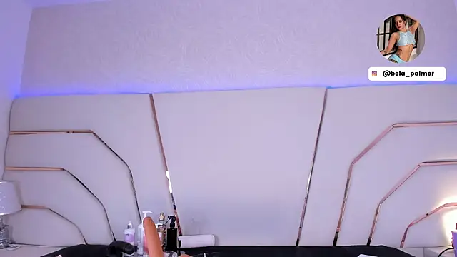 bela palmer online show from March 28, 4:02 am