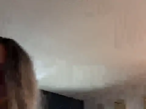 Alicethickpeach online show from July 15, 6:37 pm