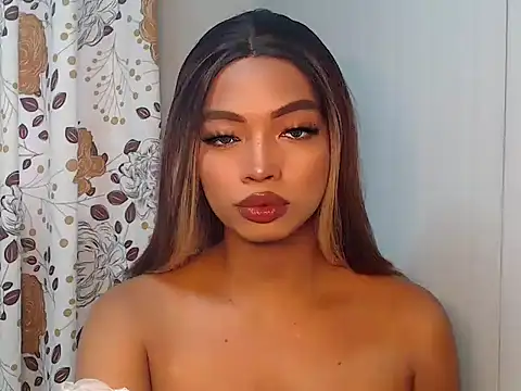 girlyteengrl online show from March 7, 11:32 pm