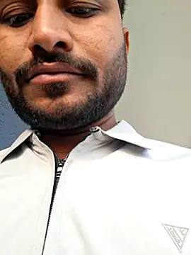 Snapshot of hot---boy1 chatting on February 3, 3:04 am hot---boy1 online show from February 3, 3:04 am