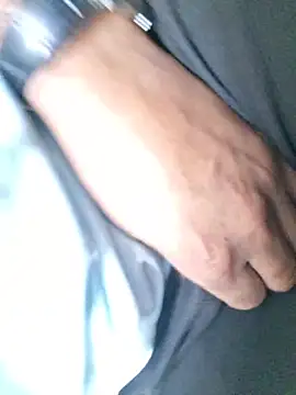 Snapshot of hot---boy1 chatting on February 25, 4:34 am hot---boy1 online show from February 25, 4:34 am