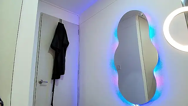 Snapshot of Samanta-Rose chatting on February 19, 3:58 am Samanta-Rose online show from February 19, 3:58 am