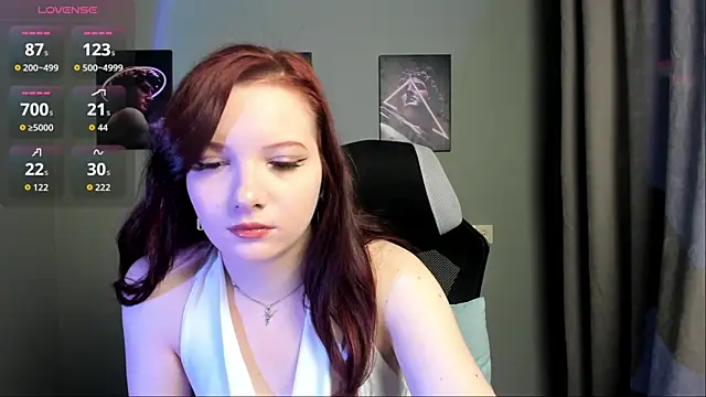 AuroraKane online show from March 21, 4:11 pm