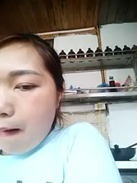 Snapshot of cute-hiphop chatting on May 30, 3:46 am cute-hiphop online show from May 30, 3:46 am