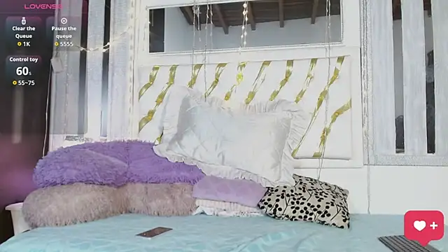 ian smith  online show from March 14, 12:00 pm