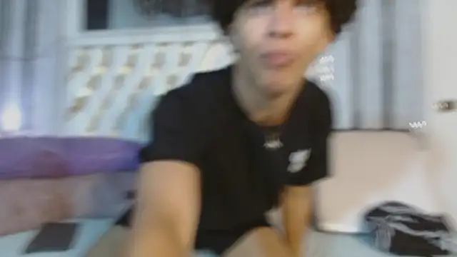 ian smith  online show from April 13, 11:36 am