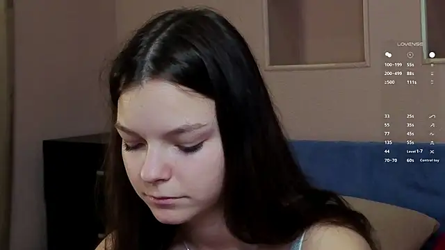 ElizaPizza online show from April 14, 3:06 pm