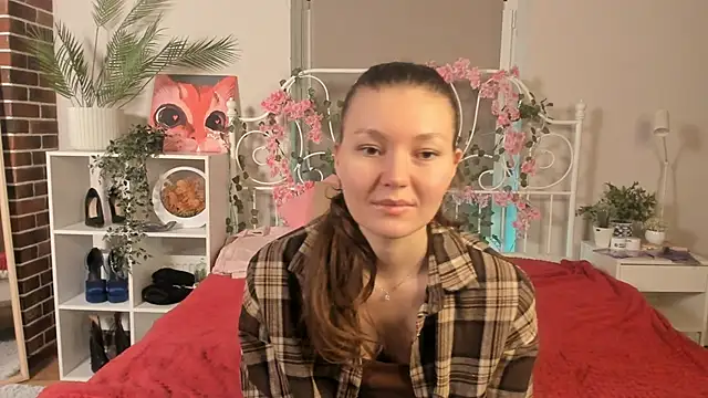 Snapshot of TobiMillinor chatting on February 22, 8:21 pm TobiMillinor online show from February 22, 8:21 pm