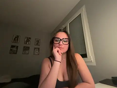 alixxxm7 online show from February 10, 10:09 pm