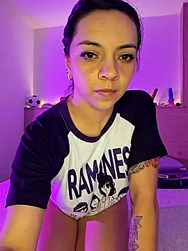 Ana-Spencer online show from June 2, 5:35 pm