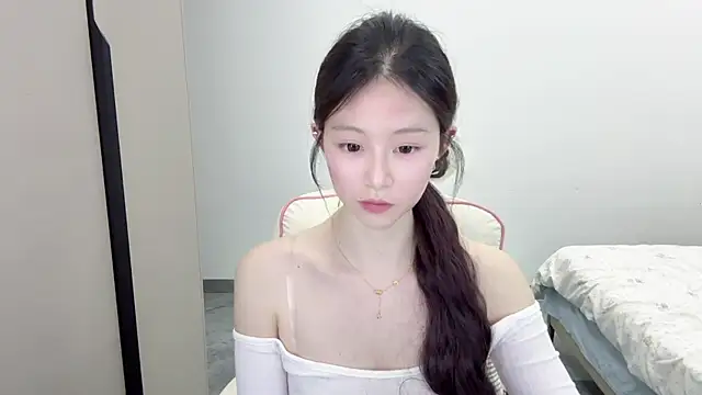 DYyyyyy-- online show from February 9, 12:36 pm