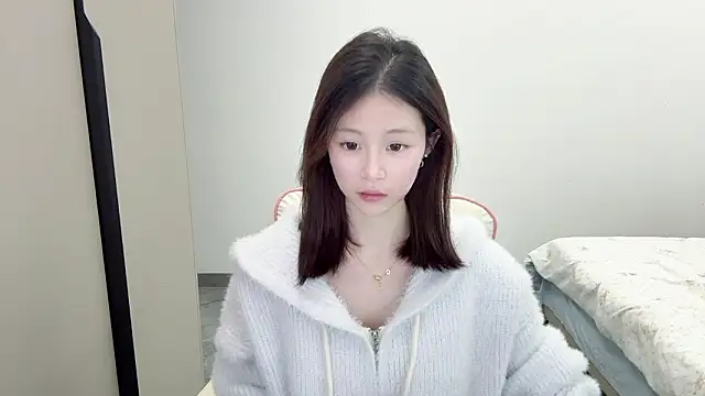 DYyyyyy-- online show from February 10, 12:37 pm