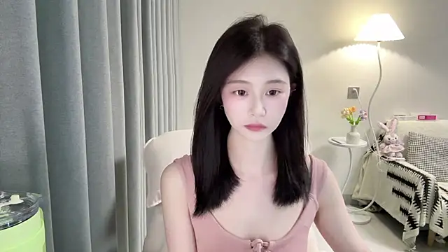 DYyyyyy-- online show from April 14, 10:31 am