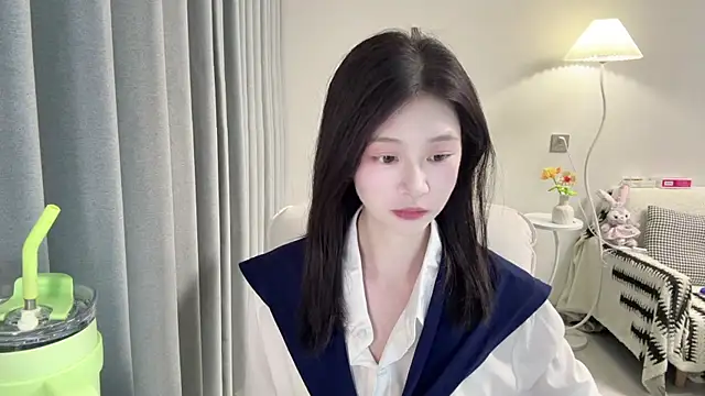 DYyyyyy-- online show from April 13, 11:36 am