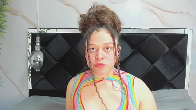 IrinaVoshh  online show from February 6, 7:21 pm