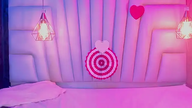 IrinaVoshh  online show from February 11, 7:25 pm