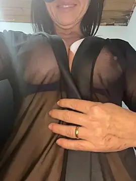 hotcasal69 online show from July 5, 2:16 am