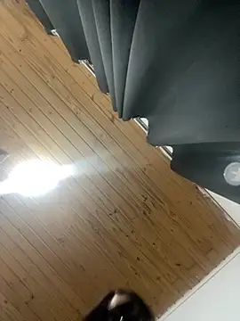 hotcasal69 online show from June 25, 11:32 pm