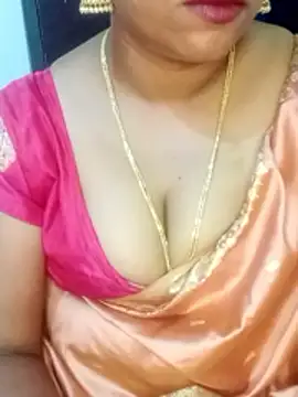 Snapshot of Chinnima143 chatting on June 20, 3:55 am Chinnima143 online show from June 20, 3:55 am