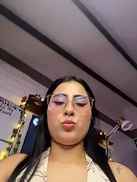 Snapshot of Natasha-Naughty- chatting on February 12, 7:57 pm Natasha-Naughty- online show from February 12, 7:57 pm