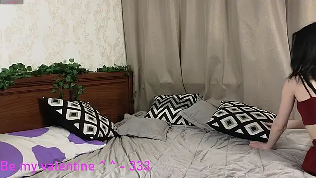 Snapshot of AuburnConfetti chatting on February 14, 6:30 pm AuburnConfetti online show from February 14, 6:30 pm