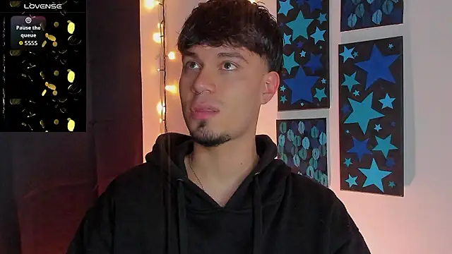 manu  05 online show from February 10, 11:20 am