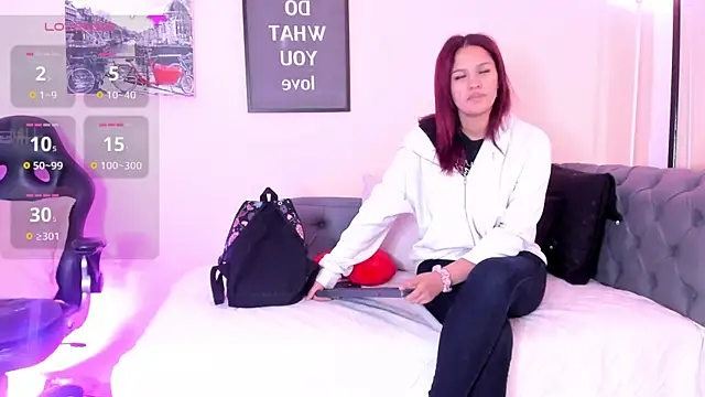 victoriazans online show from May 15, 11:08 am