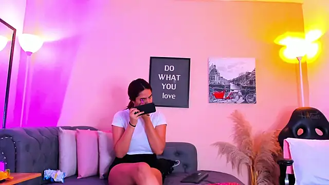 victoriazans online show from February 17, 3:48 am