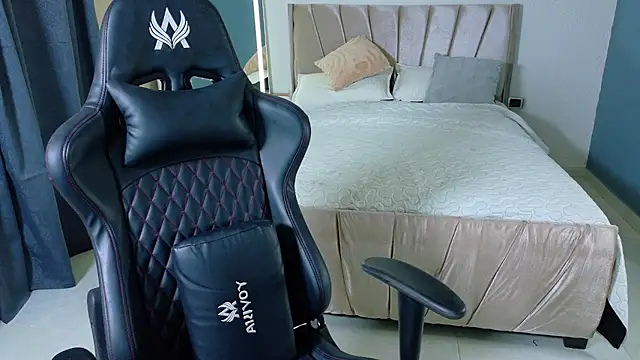 Alishaa sweet online show from April 15, 7:58 pm