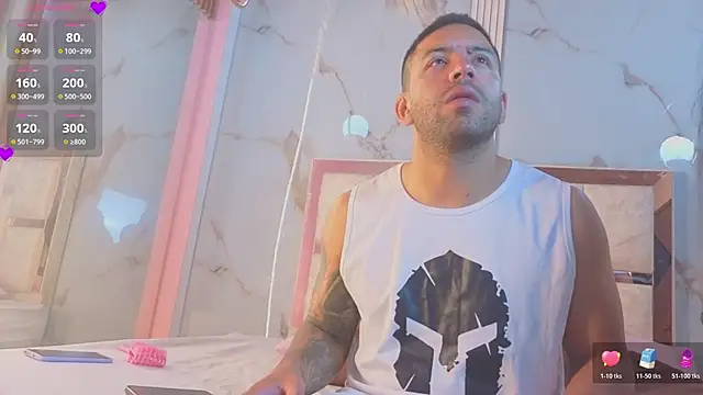 Lion and aria online show from February 22, 5:14 pm