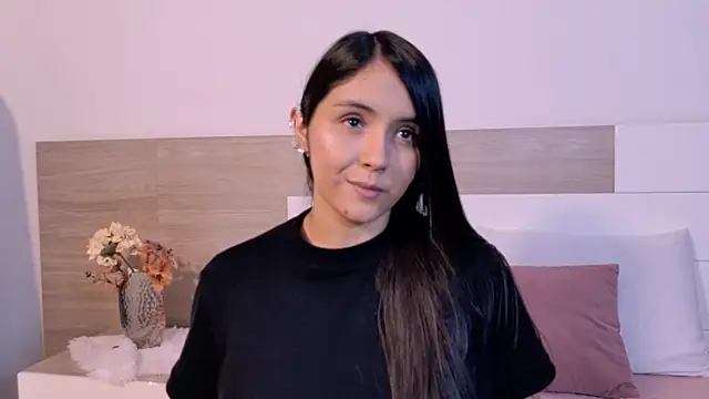 AlisonLamer online show from April 10, 8:49 pm