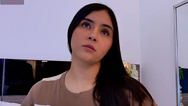 AlisonLamer online show from February 23, 12:50 pm