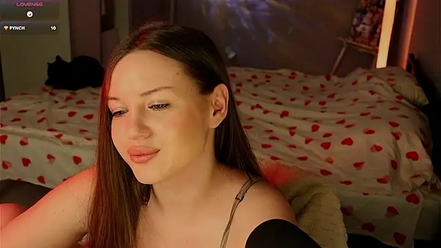 Alisia here online show from March 27, 7:48 pm