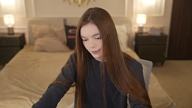 Snapshot of Zlata_Sky chatting on November 25, 3:34 pm Zlata Sky online show from November 25, 3:34 pm