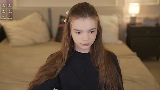 Snapshot of Zlata_Sky chatting on November 26, 3:45 pm Zlata Sky online show from November 26, 3:45 pm