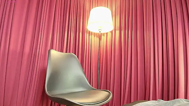 Sharlotte  1 online show from March 6, 11:49 am