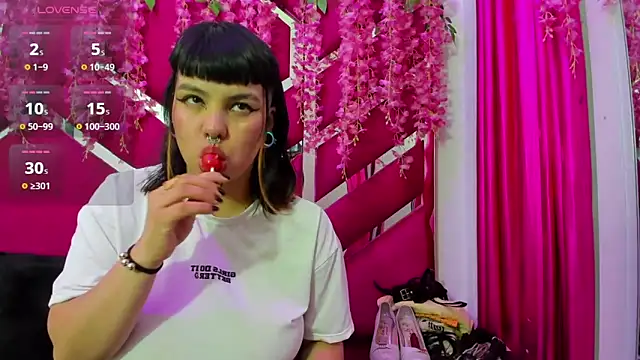 vanesa bobs online show from April 10, 3:13 am