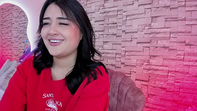 Elarossie online show from February 15, 2:56 am