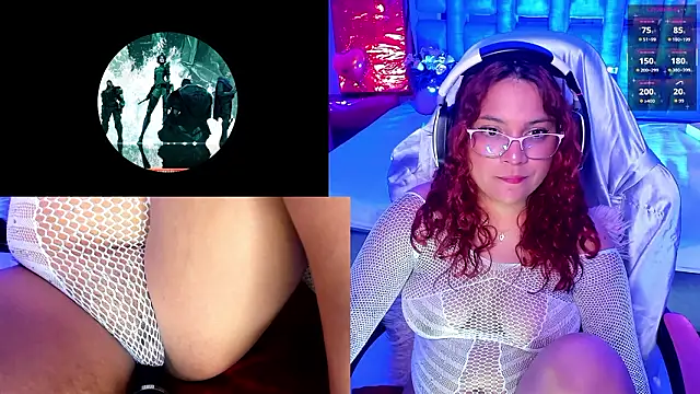 Snapshot of BriannaLux chatting on February 7, 9:45 pm BriannaLux online show from February 7, 9:45 pm