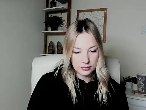 VelvetAngela online show from February 17, 6:33 am