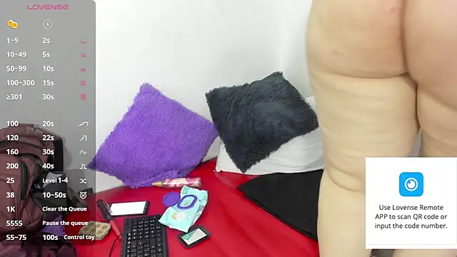 mature gold1 online show from March 15, 12:01 pm