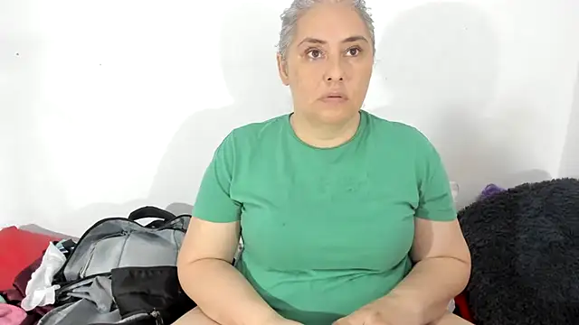 Snapshot of mature_gold1 chatting on July 12, 12:39 pm mature gold1 online show from July 12, 12:39 pm