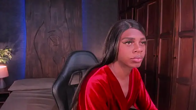 Snapshot of Shayna_lee chatting on February 17, 10:29 pm Shayna lee online show from February 17, 10:29 pm