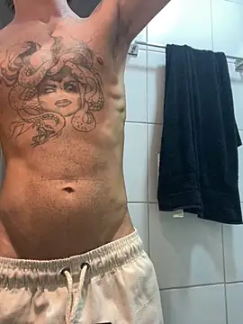 ruffvip online show from April 12, 8:12 pm