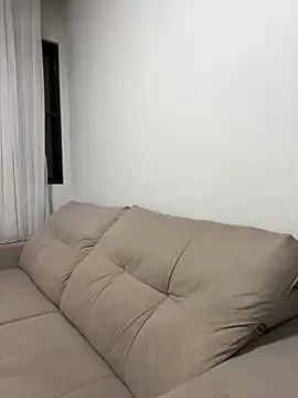 ruffvip online show from March 29, 10:33 pm