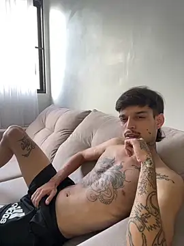 ruffvip online show from March 24, 7:03 pm