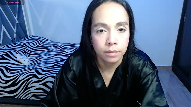 paula lopez   online show from May 1, 11:21 pm