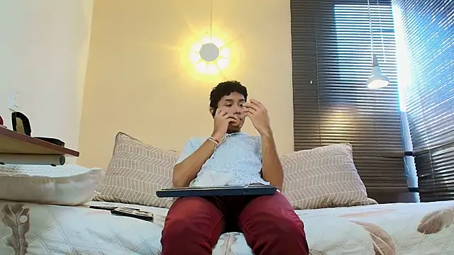 Damon Salvarote S online show from March 9, 3:15 pm