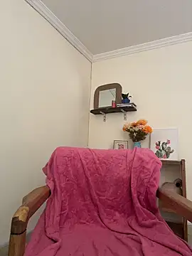 LilaRvsh online show from March 18, 5:14 pm